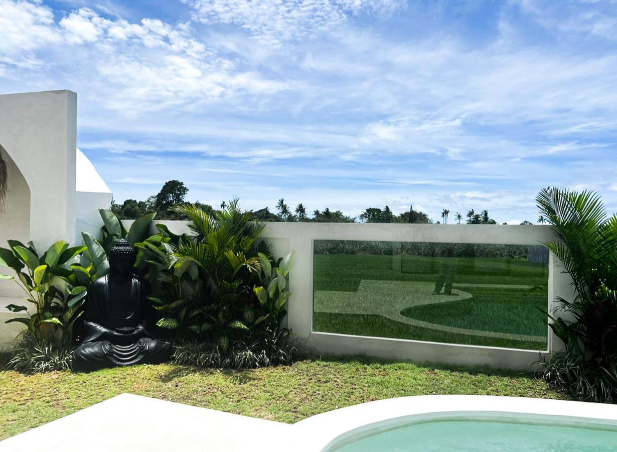 Villa Aurelia Canggu Екстериор снимка