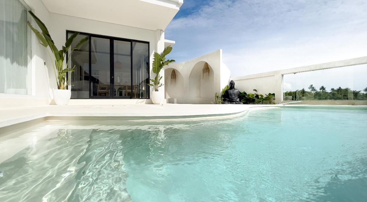 Villa Aurelia Canggu Екстериор снимка